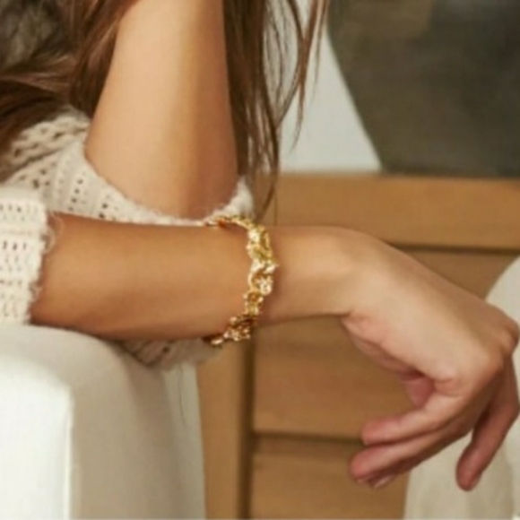 Amber Sceats Emery Cuff 24k Gold Plated - Picture 3 of 7